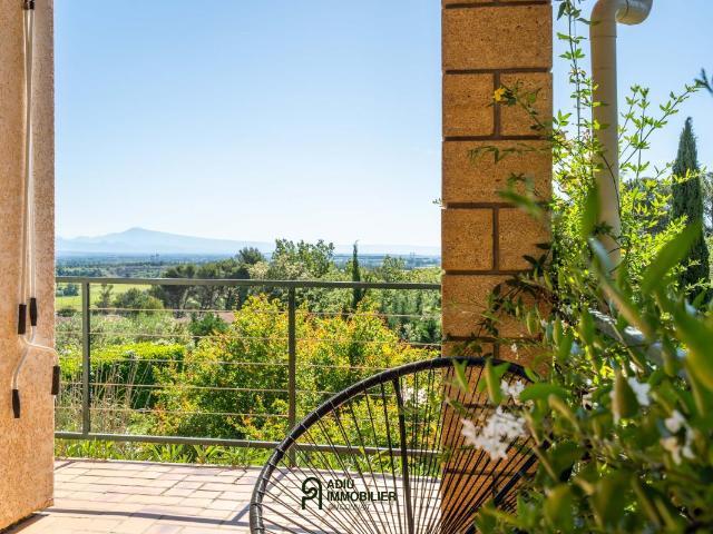 Charmante villa avec magnifique vue sur le Mont Ventoux