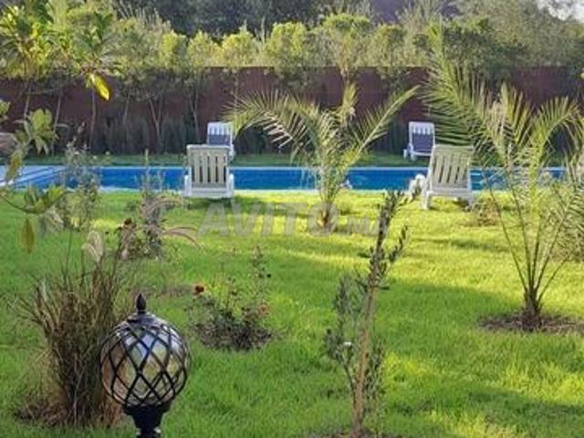 Charmante villa avec piscine