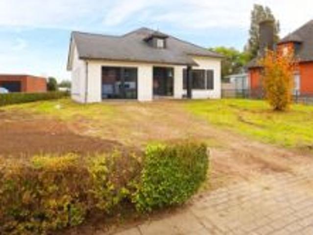 Charmante villa op 1013 m² met landelijk verzicht