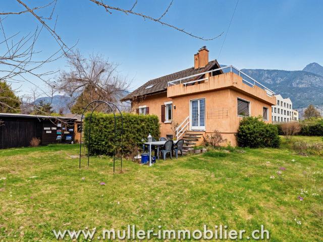 Charmante Villa mit Garten im Quartier Sous gare in Aigle