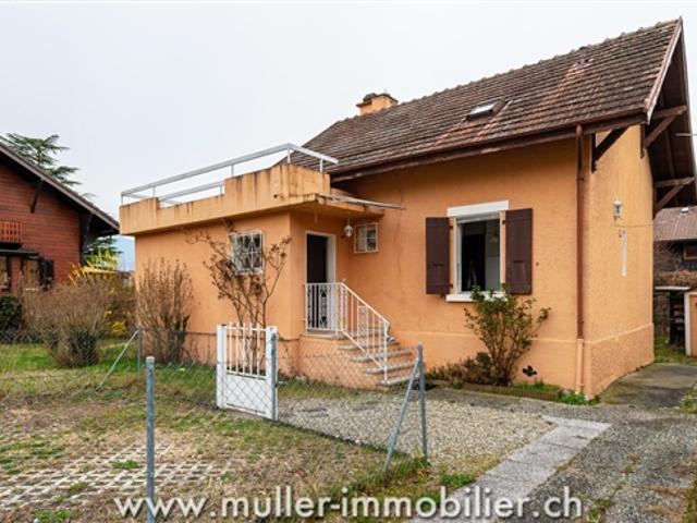 Charmante Villa mit Garten im Sous gare Bezirk von Aigle
