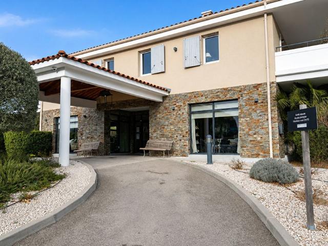 Charmante villa T2 dans résidence de haut standing Montana
