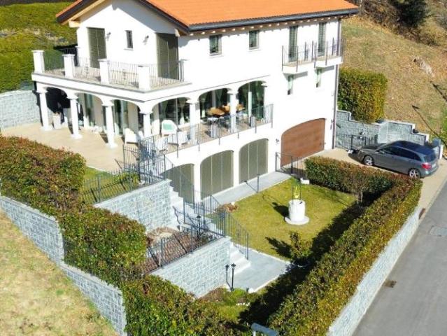 Charmante Villa zum Verkauf in Capriasca