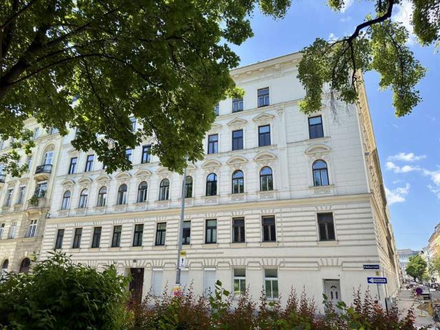 Chic wohnen im Servitenviertel – 2 Zimmer Altbau mit Charakter