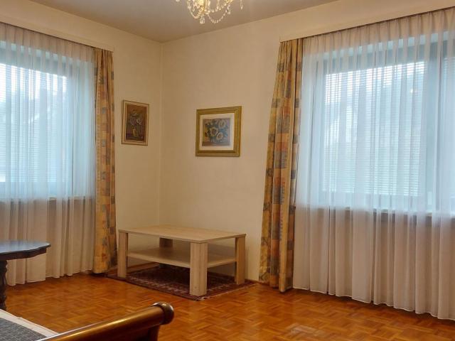 Charmanter Bungalow mit großem, sonnigen Grundstück