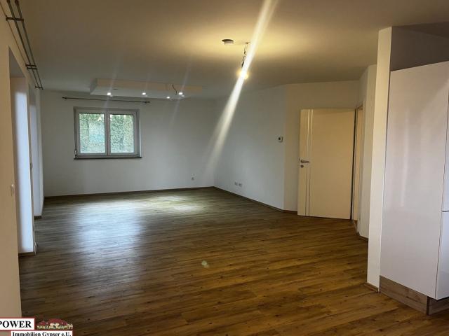 Charmanter 5 Zi Bungalow in Mattighofen mit Garten, Garage & Moderner Ausstattung!