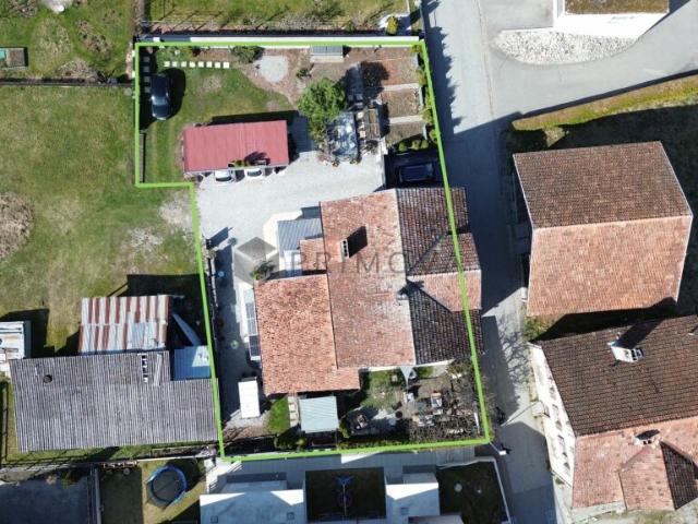 Charmantes Mehrfamilienhaus mit Ausbaupotenzial an ruhiger Lage von Rhäzüns