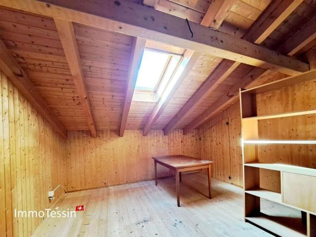 Charmantes Mehrfamilienhaus mit 2 Wohnungen in Malvaglia nahe Biasca und Lukmanierpass zu verkaufen | dreamo. Ch