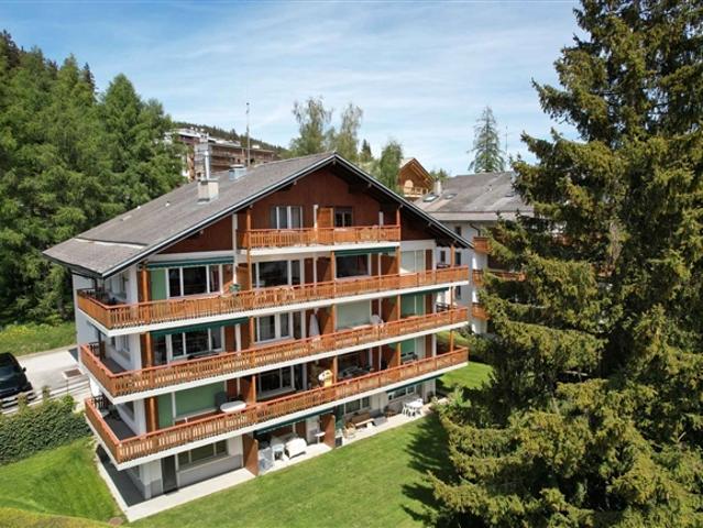 Charmantes Atelier im Erdgeschoss nahe der Mitte
