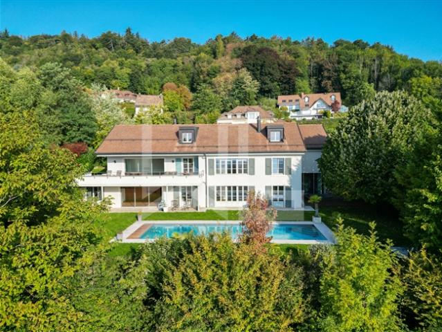 Charmantes Anwesen mit Aussicht – ruhige Gegend