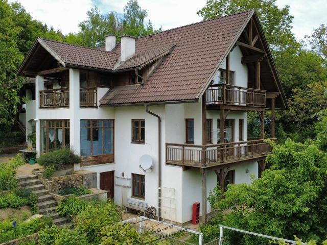 Charmantes Architektenhaus in Ruhelage oberhalb von Köttmannsdorf