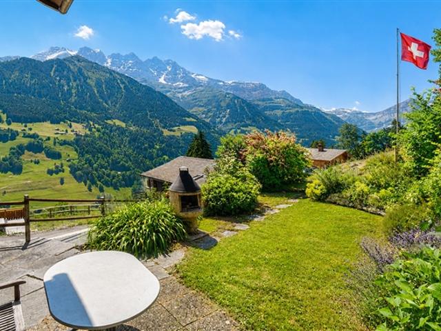 Charmantes Chalet mit herrlichem Blick auf die Dents du Midi