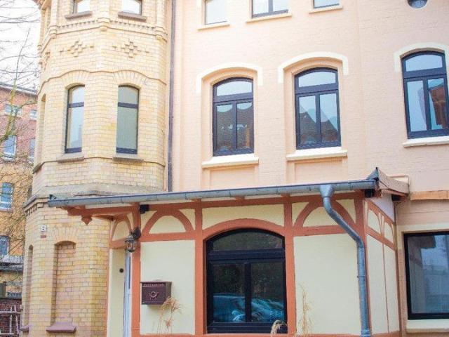 Charmantes Ein bis Zweifamilienhaus mit Garten & Dachterrasse ruhige Lage in BS