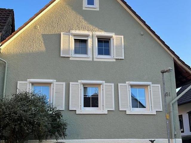 Charmantes Einfamilien Haus mit Scheune