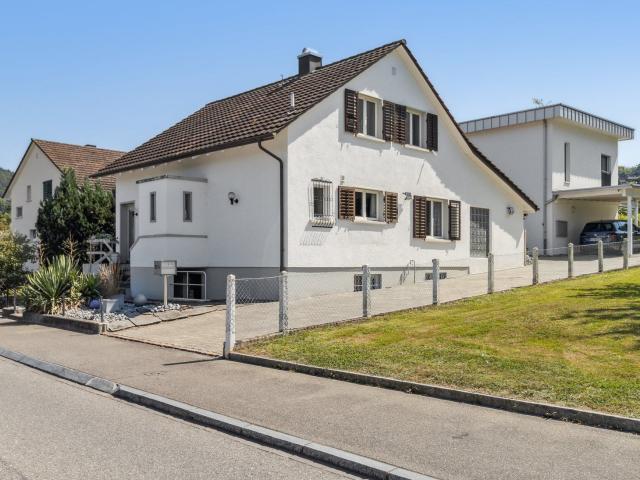 Charmantes Einfamilienhaus in Toplage Ihr neues Zuhause mit Stil