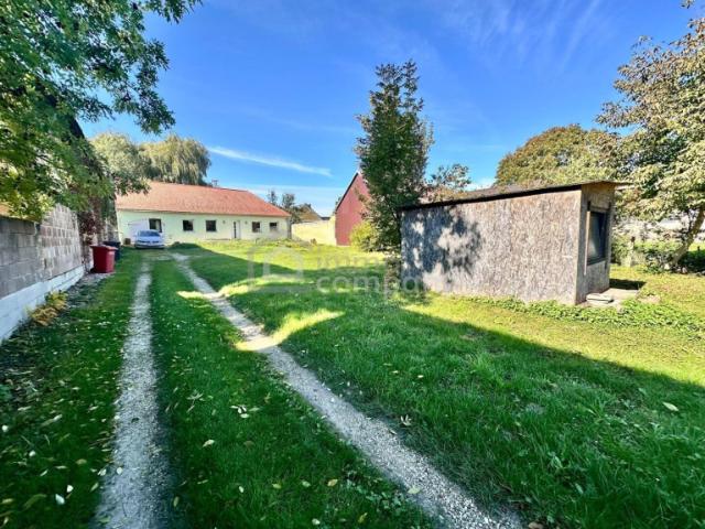 Charmantes Einfamilienhaus in Herzogbirbaum: Ihr Sanierungsprojekt mit Garten und Terrasse!