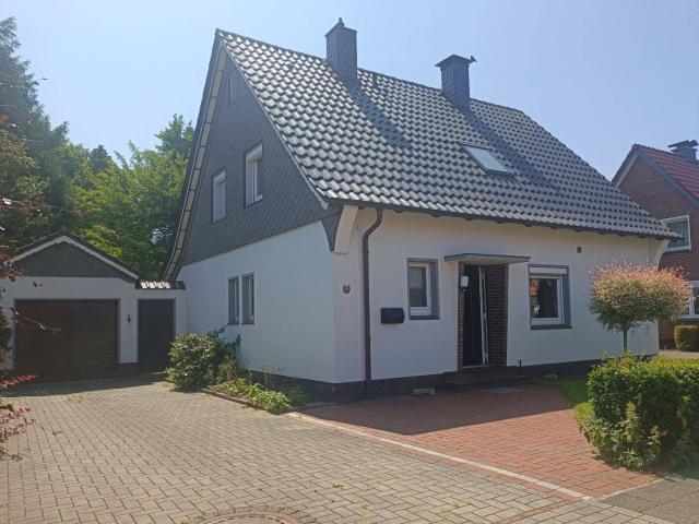 Charmantes Einfamilienhaus in ruhiger Wohnlage von Varel Platz für Ihre Wohnträume!