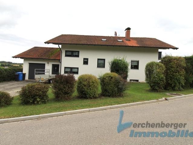 Großzügiges Einfamilienhaus mit Garten Nähe Dingolfing