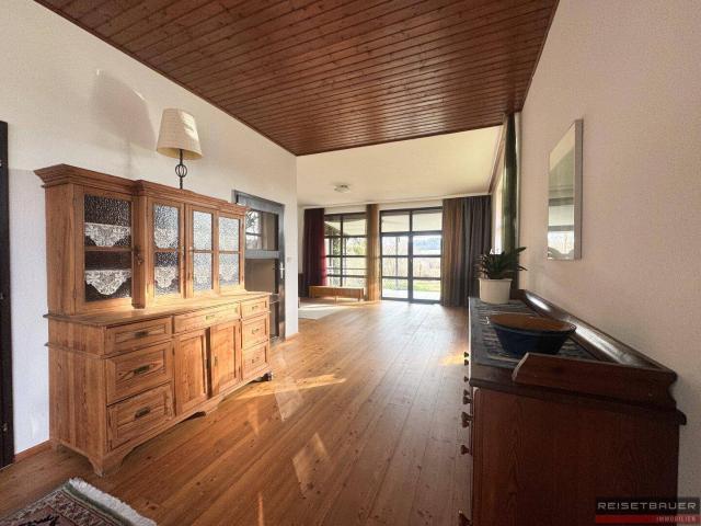 Charmantes Einfamilienhaus mit großem Garten – großzügig, hell und mit vielen Möglichkeiten