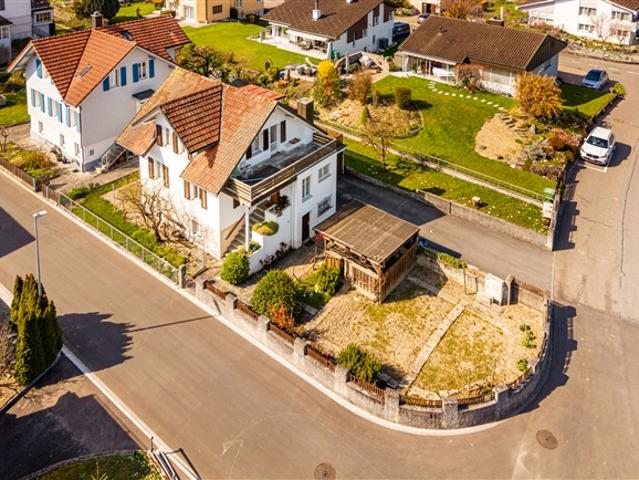 Charmantes Einfamilienhaus mit Potenzial an attraktiver Lage