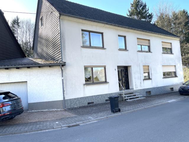 CHARMANTES EINFAMILIENHAUS mit Potenzial in Nonnweiler Braunshausen !
