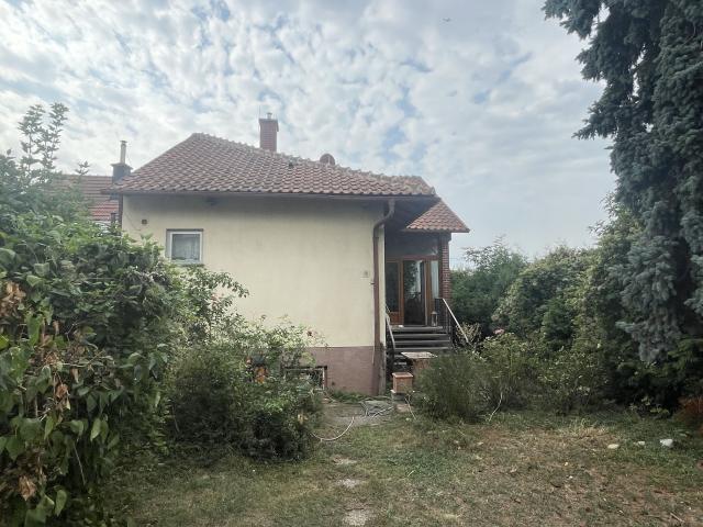 Charmantes Einfamilienhaus mit Potenzial und Rückzugsmöglichkeit