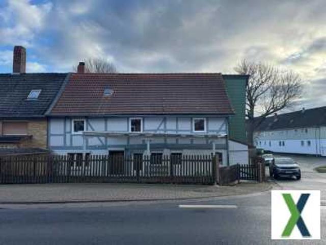 Charmantes Einfamilienhaus mit Potenzial 7 Zimmer auf ca. 124 m² in Roklum