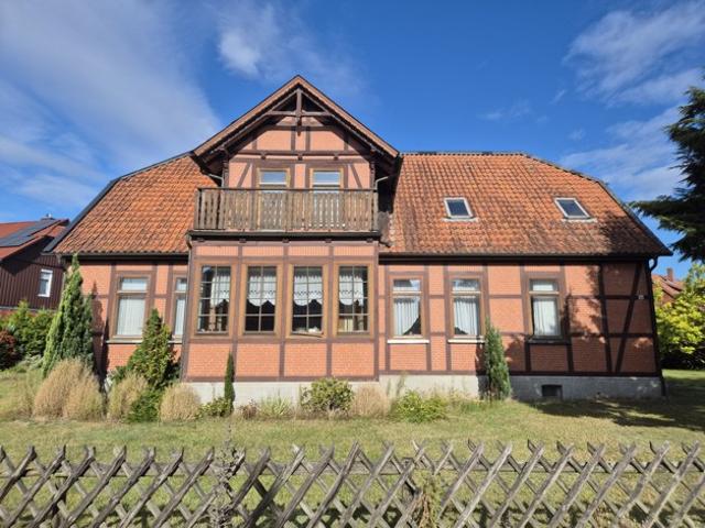 Charmantes Fachwerkhaus mit Einliegerwohnung und Grund