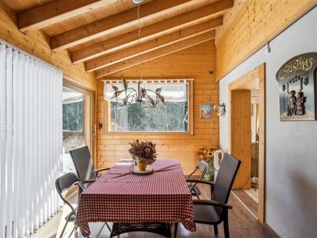 Charmantes, freistehendes Chalet – Verfügbares Zweitwohnhaus