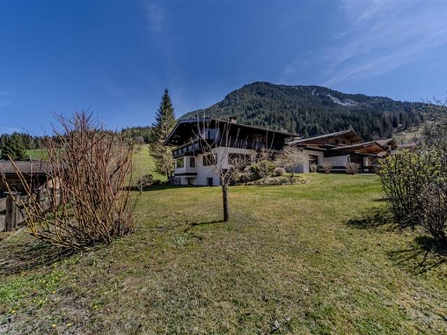 Charmantes, freistehendes Haus mit begehrtem Freizeitwohnsitz in Toplage
