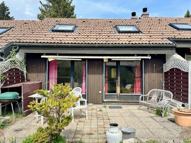Charmantes, gemütliches Chalet mit nach Süden ausgerichteter Terrasse, Garage und authentischem Charakter