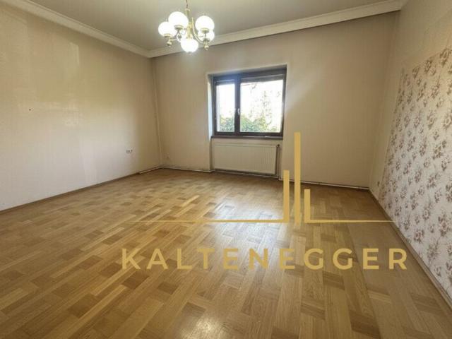 Absolute Ruhelage: Charmantes Haus in Leobersdorf auf Perfektem Grundstück