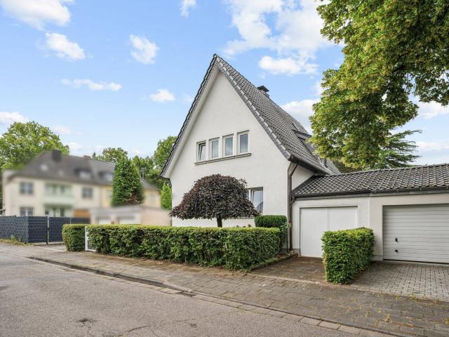Charmantes Haus mit Garten perfekt für die kleine Familie in gefragter Lage von Sankt Augustin
