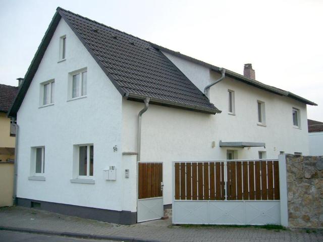 Charmantes Haus mit separater ELW in Hähnlein von Privat