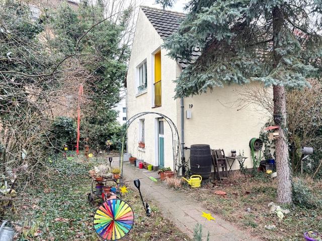 Charmantes Haus sucht handwerklich begabte Bewohner