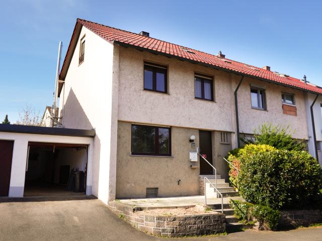 Charmantes REH Erbpacht in ruhiger Lage von Neckarsulm 100 m² Wf Garage und großer Garten