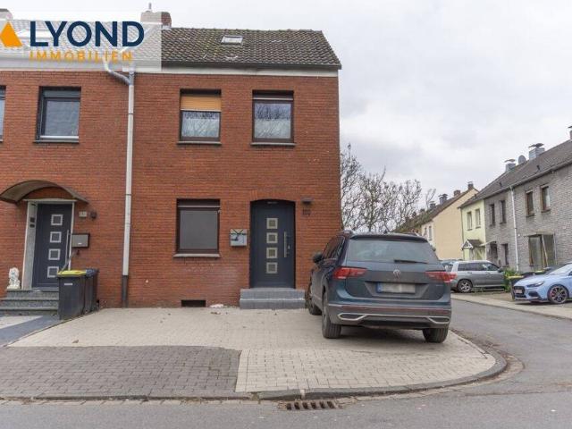 Charmantes Reiheneckhaus mit großem separaten Garten und vielseitigen Nutzungsmöglichkeiten!