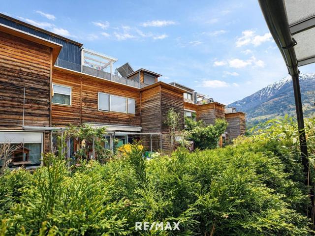 Charmantes Reihenhaus auf mehreren Ebenen mit großer Dachterrasse in sonniger Lage von Telfs