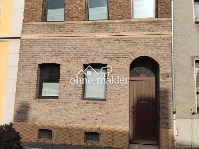 Charmantes Reihenhaus in Bornheim mit 3,5 Zimmern