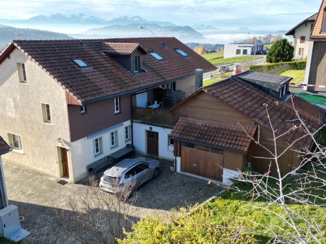 Charmantes Reihenhaus mit hübschem Grundstück