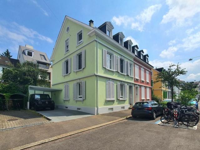 Charmantes Stadthaus an begehrter Lage