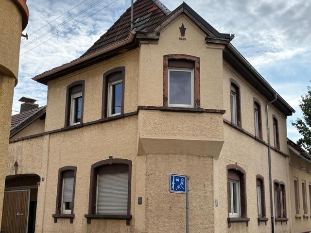Charmantes Stadthaus Ensemble in LU Rheingönheim