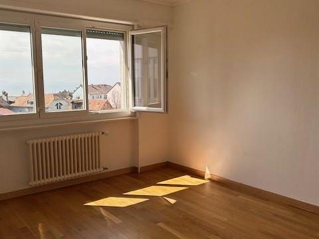 Charmantes Studio Apartment in Pully BEFRISTETER MIETVERTRAG