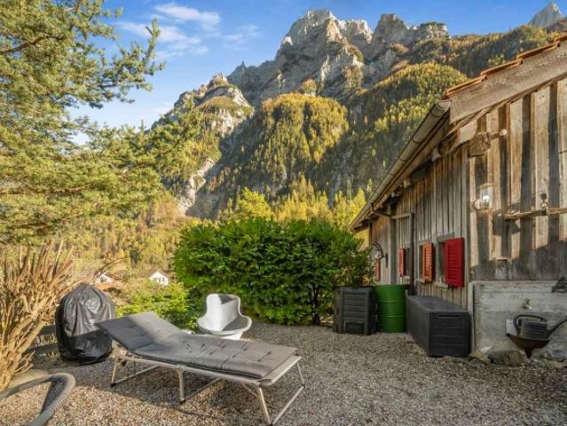 CHARMANTES UND EINZIGARTIGES FERIEN BIJOU MIT SAUNA