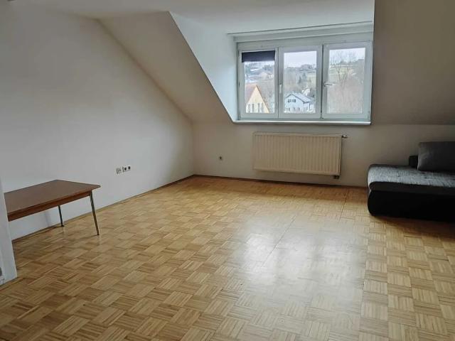 Charmantes Wohnkonzept mit Wohlfühlfaktor – Maisonette Wohnung in Eggersdorf bei Graz– nur 540 € Miete!