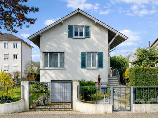 Charmantes Zuhause mit sonnigem Garten und viel Potenzial in Pratteln