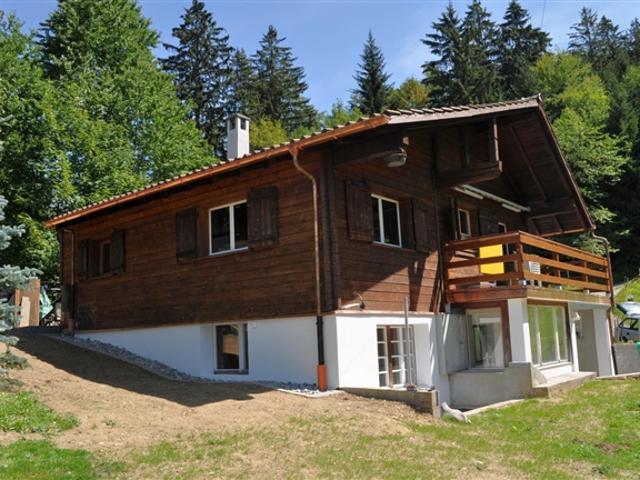 Charmantes 3,5 Zimmer Chalet