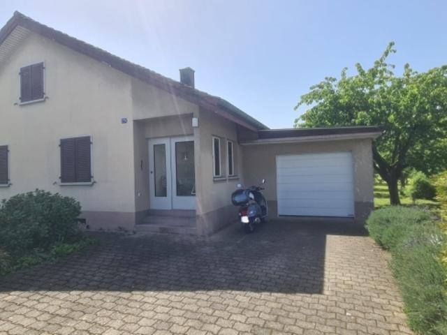 Charmantes 4.5 Zimmer Einfamilienhaus in Full Reuenthal