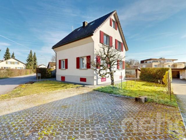 Charmantes 4 Zimmer EFH mit Ausbaupotenzial auf 732m2 Grundstück