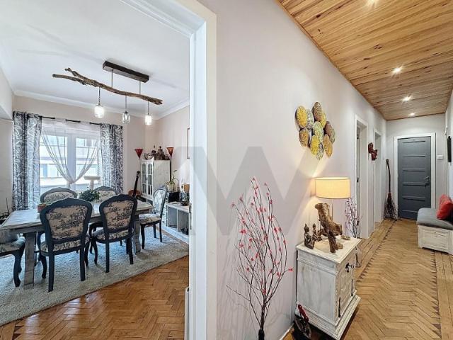 CHARME CONTEMPORÂNEO NO CORAÇÃO DA VENTEIRA AMADORA LISBOA
